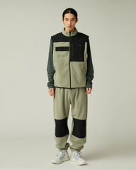 Mountain of Moods Fleece Vest