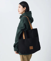 Field Middle Handbag